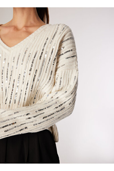 Fabrika V Yaka Rahat Payetli Ekru Kazak Kadın F4WL-KZK0609