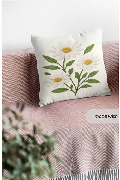 LOVER Daisy Patterned Double-Sided Digital Printed Embroidery-Like Cream Background