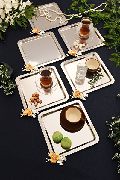 AKSESUAR EVRENİ Voltren Paslanmaz 6 Lı Takım Kelebekli Kristal Taş Detaylı Paslanmaz Çok Amaçlı Sunum Tepsisi Gümüş