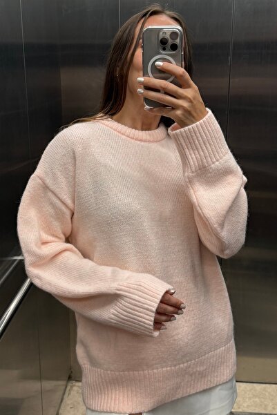 Noi Belis Pink Wide Fit Soft Textured Crew Neck Sweater Aw25Kz0001
