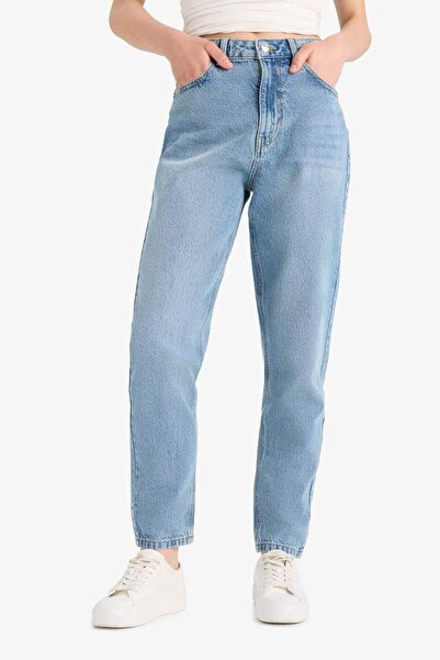 DeFacto Lina Mom Fit Yüksek Bel Düz Paça Jean Kar Yıkamalı Pantolon E7759AX25AU