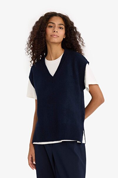 DeFacto Regular Fit V Yaka Triko Süveter F2901AX25AU