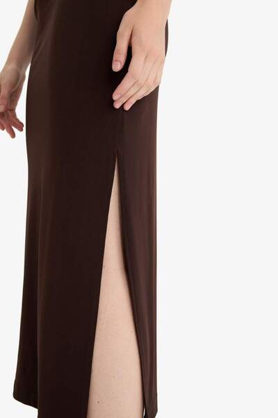 DeFacto Bodycon Vücudu Saran Askılı Midi Elbise F9503AX25HS