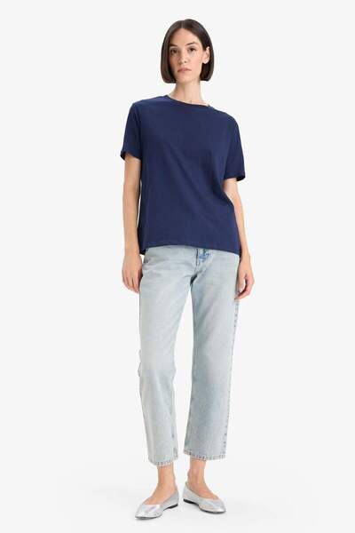 DeFacto Регулярний крій, велосипедна горловина, базова пряма трикотажна футболка з короткими рукавами W9584AZ25AU