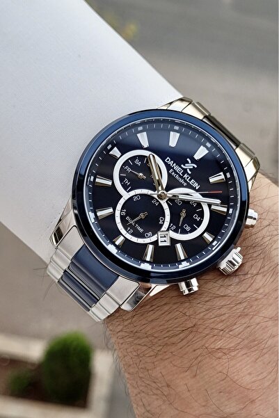 Daniel Klein Gauges Active Dial Navy Blue Silver Color Men's Wristwatch with Gift Package