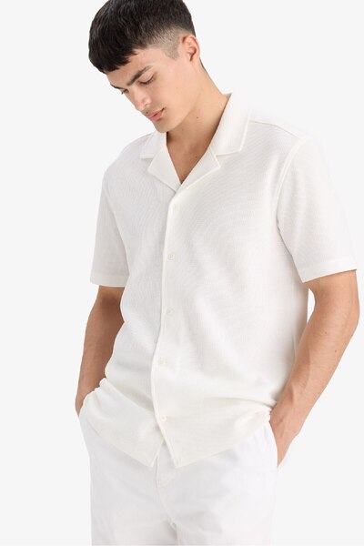 DeFacto %100 Pamuk Regular Fit Polo Yaka Waffle Kısa Kollu Gömlek E4894AX25SM