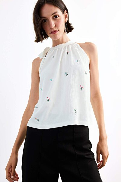 DeFacto Tie-Up Flower Embroidery Sleeveless Blouse G0651Ax25Sp