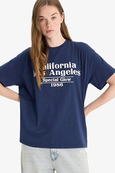 DeFacto Übergroßes, weit geschnittenes, bedrucktes Kurzarm-T-Shirt mit Rundhalsausschnitt F8832AX25AU