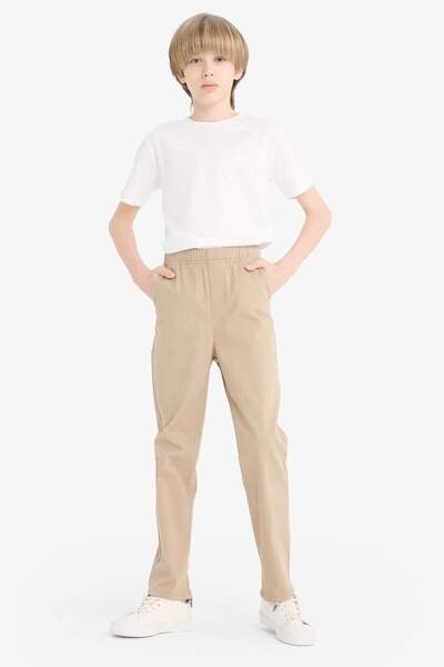 DeFacto Erkek Çocuk Düz Paça Gabardin Okul Pantolonu T8850A625AU
