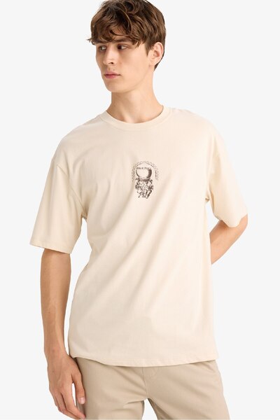 DeFacto 100% Cotton Boxy Fit Relaxed Fit Crew Neck Back Printed Short Sleeve T-Shirt F8322Ax25Au