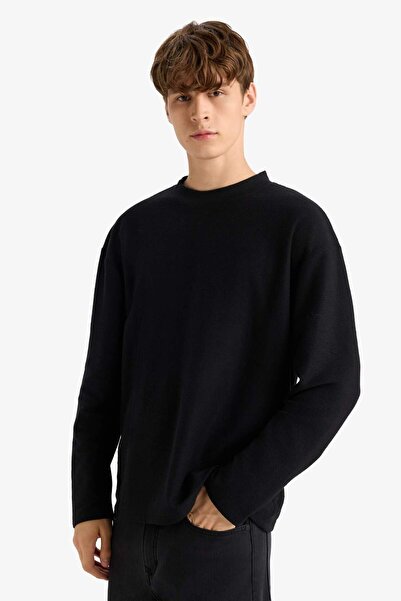 DeFacto Boxy Fit Relaxed Cut Crew Neck Soft Fabric Basic Plain Sweatshirt F4642Ax25Au