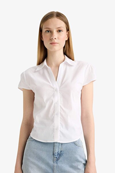 DeFacto Coool Fitted Poplin Kısa Kollu Beyaz Gömlek F6354AX25HS