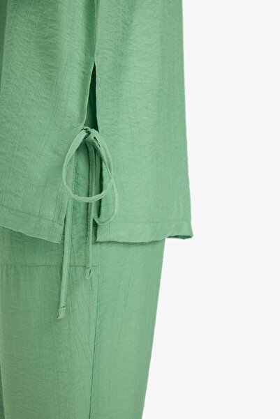DeFacto Relax Fit Krinkıl Kumaş Uzun Kollu Kimono Tunik E1109AX25SM