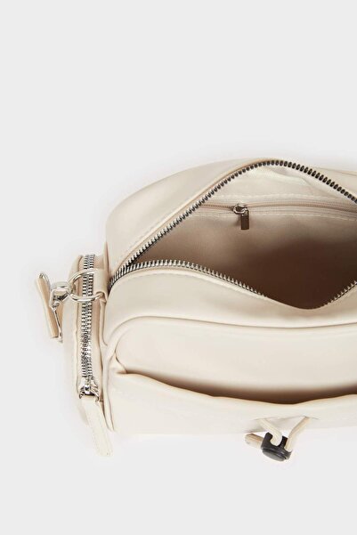 DeFacto Kadın Suni Deri Çapraz Çanta F1242AXNS