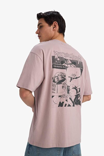 DeFacto %100 Pamuk Rick and Morty Boxy Fit Rahat Kesim Bisiklet Yaka Sırt Baskılı Kısa Kollu Tişört E9289AX2