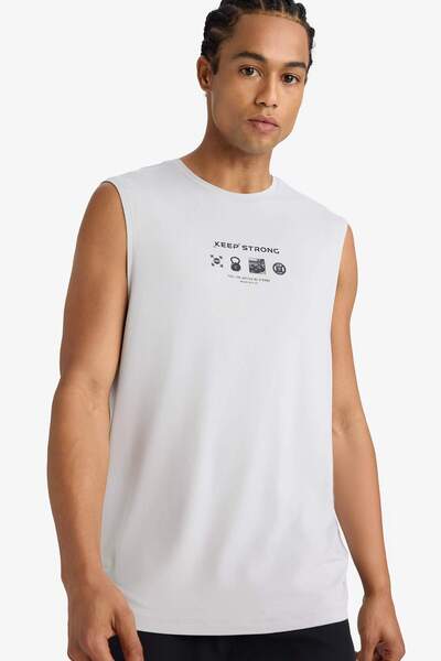 DeFacto Defactofit Boxy Fit Quick Dry Breathable Stretchy Fabric Printed Crew Neck Sports Athlete Undershirt E751