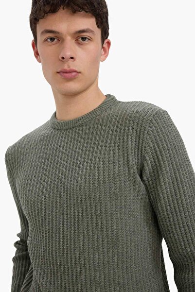 DeFacto Standart Fit Bisiklet Yaka Basic Dokulu Triko Kazak E0811AX25WN