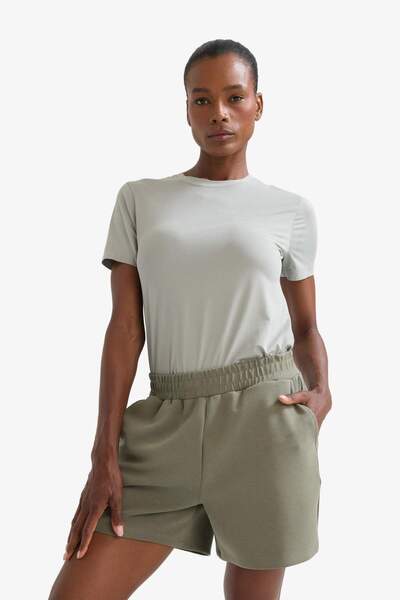 DeFacto DeFactoFit Standart Fit Kısa Paça Modal Şort F5001AX25SM