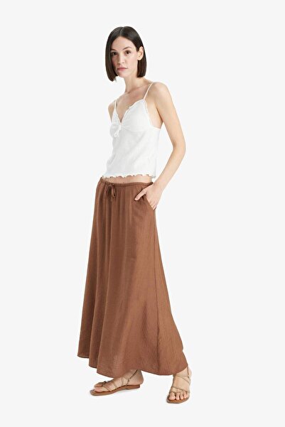 DeFacto A Kesim Normal Bel Krinkıl Kumaş Midi Etek F6501AX25SM