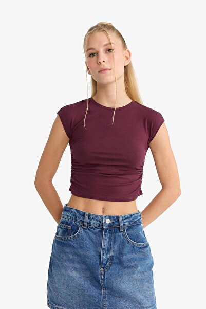 DeFacto Coool Fitted Póló Anyagú Rövid Ujjú Básikus Kerek Nyakú F5187AX25SM