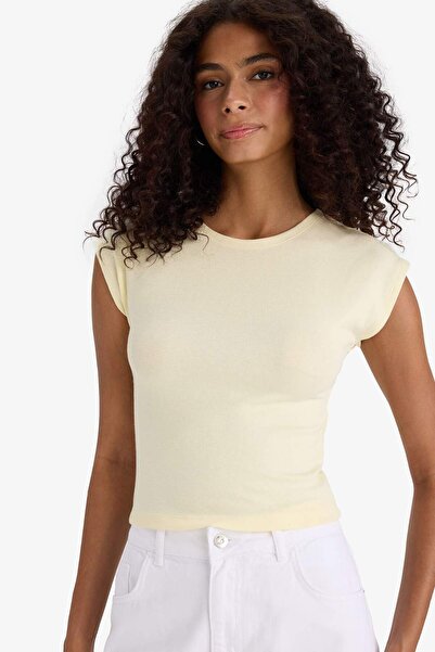 DeFacto Slim Fit Tight Fit Crew Neck Basic Plain Modal Short Sleeve T-Shirt F0685Ax25Sp