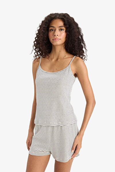 DeFacto Regular Fit Pijama Takımı Desenli Askılı Pijama Üstü Esnek Belli Şort Pijama Altı-Fall in Love F6152