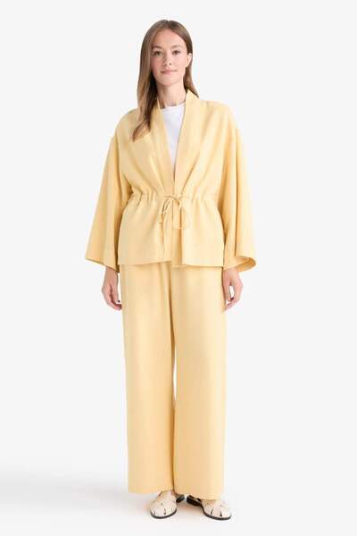 DeFacto Beli Lastikli Bağcıklı Düz Paça Keten Karışımlı Kapri E6109AX25HS