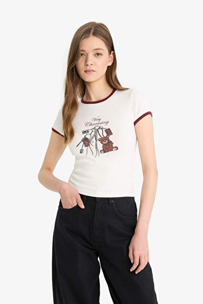 DeFacto Coool Tailliertes, geripptes Kurzarm-T-Shirt mit Rundhalsausschnitt und Aufdruck F5138AX25SM