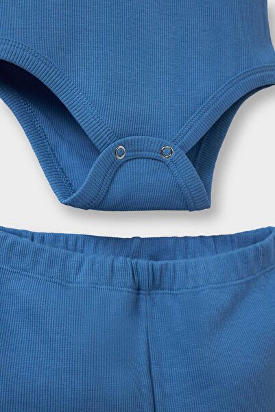 DeFacto Erkek Bebek 2'li Takım Dinozor Baskılı Fitilli Kaşkorse Kısa Kollu Çıtçıtlı Body Şort E8228A525SM