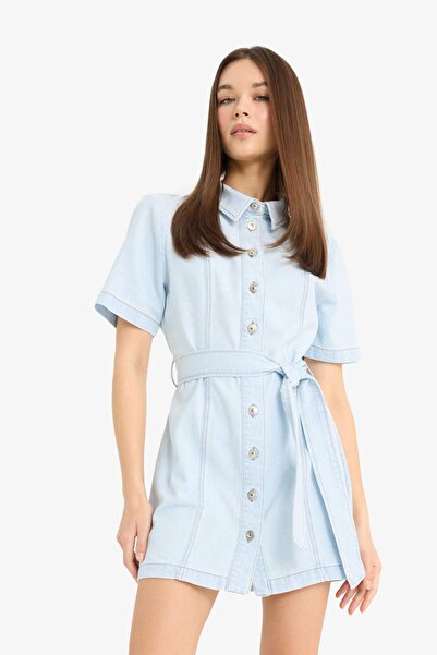 DeFacto Polo Yaka Düğmeli Kuşaklı Kısa Kollu Mini Jean Elbise E1287AX25SM