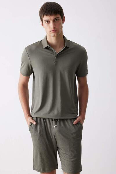 DeFacto Slim Fit Slim Fit Polo Neck Textured Short Sleeve Crinkle T-Shirt E1222Ax25Sm