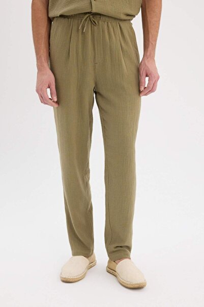 DeFacto 100% Cotton Relax Fit Comfortable Cut Summer Muslin Short Leg Cotton Jogger Pants D6144Ax25Sm