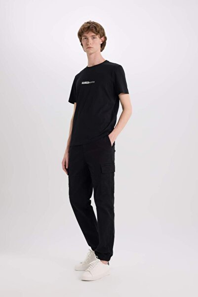 DeFacto 100% βαμβακερό κοντομάνικο μπλουζάκι με λεπτή εφαρμογή με λεπτή εφαρμογή με λαιμόκοψη E3776AX25SM