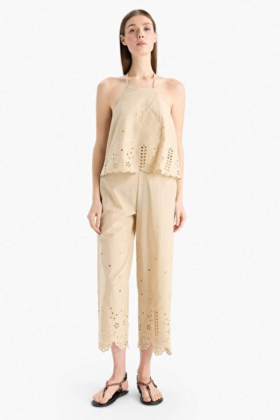 DeFacto Regular Fit Brode Halter Blouse-Fall in Love E0601Ax25Sm