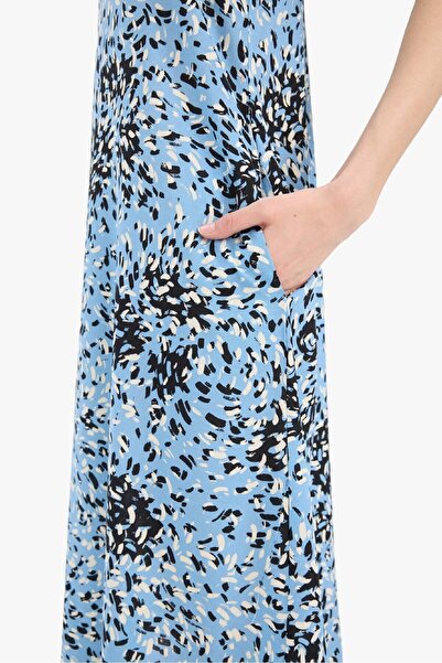 DeFacto Halter Yaka Çiçek Desenli Cepli Kolsuz Midi Yazlık Elbise F2341AX25SM