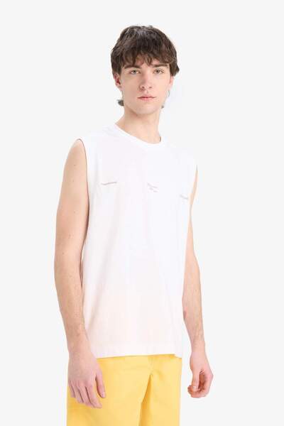 DeFacto 100% Cotton Boxy Fit Printed Crew Neck Undershirt E3218Ax25Hs