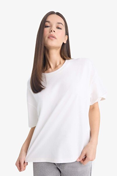 DeFacto Coool Loose Fit Basic Düz Kısa Kollu Beyaz Tişört F4603AXNS