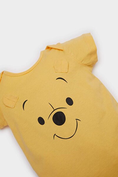 DeFacto Erkek Bebek Yenidoğan Disney Winnie The Pooh Penye Kısa Kollu Tulum E9552A525SM