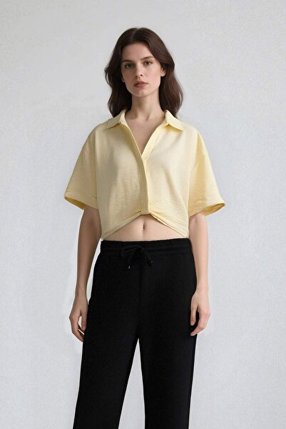 DeFacto Cropped Fit Gömlek Yaka Keten Görünümlü Kısa Kollu Bluz C7799AX25SP