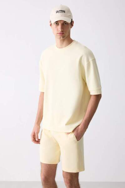 DeFacto Regular Fit Düz Paça Şort D9769AX25SM