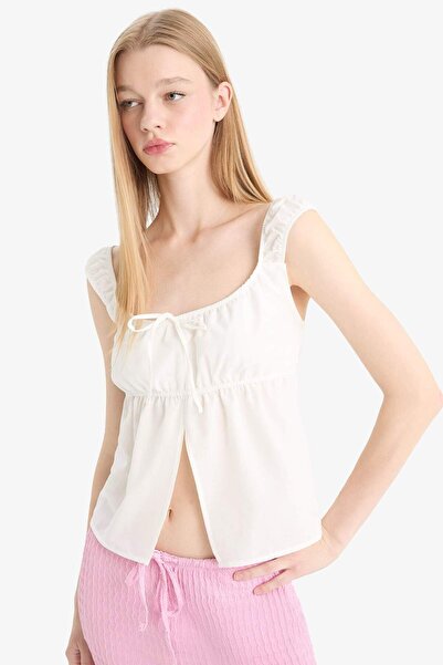 DeFacto Coool Fitted U Yaka Yırtmaçlı Poplin Kalın Askılı Bluz F2321AX25SM