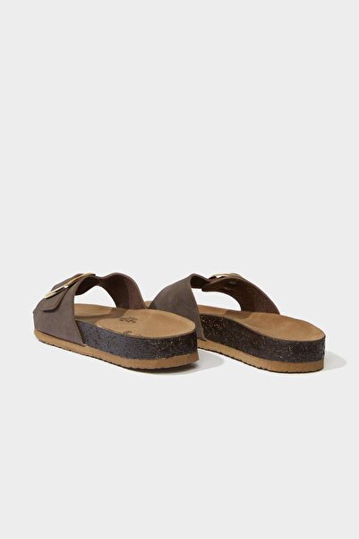 DeFacto Kadın Düz Taban Tek Bantlı Suni Deri Terlik E6848AX25HS