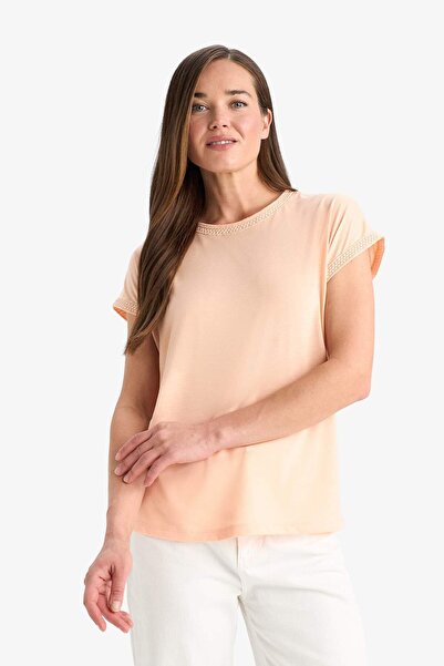 DeFacto Βασικό μπλουζάκι με λαιμόκοψη με κοντό μανίκι F4830AX25SM