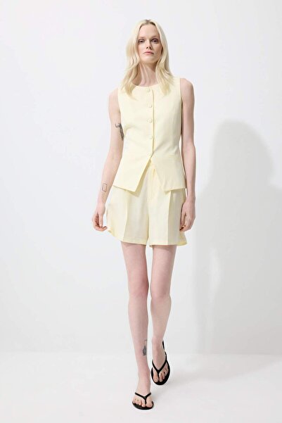 DeFacto Yüksek Bel Keten Karışımlı Şort F0005AX25SM