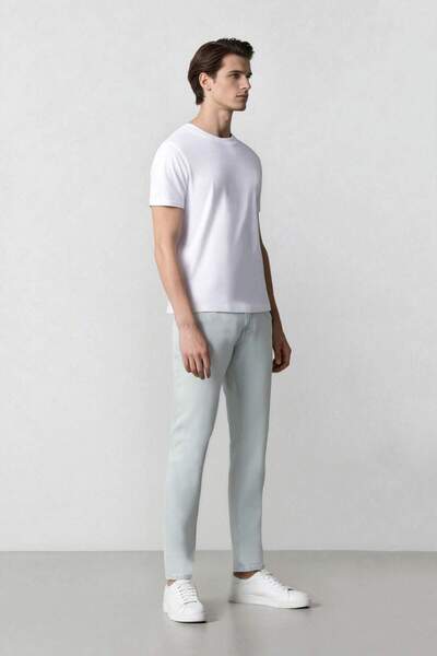 DeFacto Sergio Regular Fit Normal Kalıp Normal Bel Boru Paça Jean Pantolon F2423AX25SP