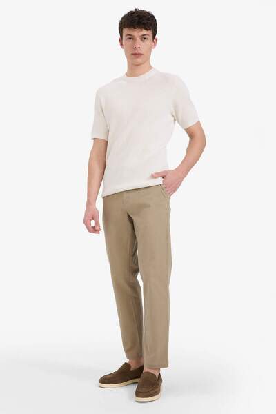 DeFacto 100 % Baumwolle, Standard-Passform, Rundhalsausschnitt, kurze Ärmel, Strick-T-Shirt E5765AX25SM