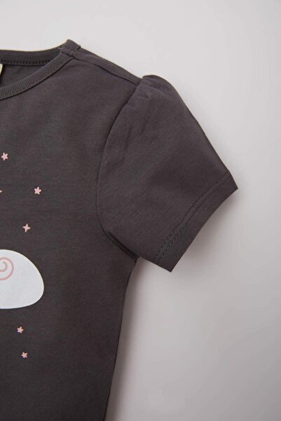 DeFacto Kız Bebek Pijama Takımı Kısa Kollu Penye Üst Beli Lastikli Şort E1549A525HS