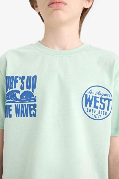 DeFacto Erkek Çocuk Pijama Takımı Baskılı Kısa Kollu Tişört Beli Lastikli Şort E6651A825SM