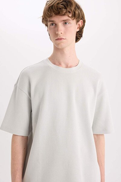 DeFacto 100% Cotton Boxy Fit Crew Neck Short Sleeve T-Shirt E0493Ax25Sm