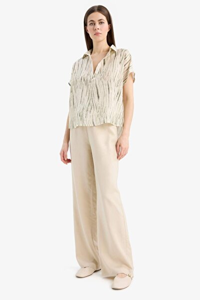 DeFacto Oversize Wide Fit Shirt Collar Printed Short Sleeve Blouse E7595Ax25Sp